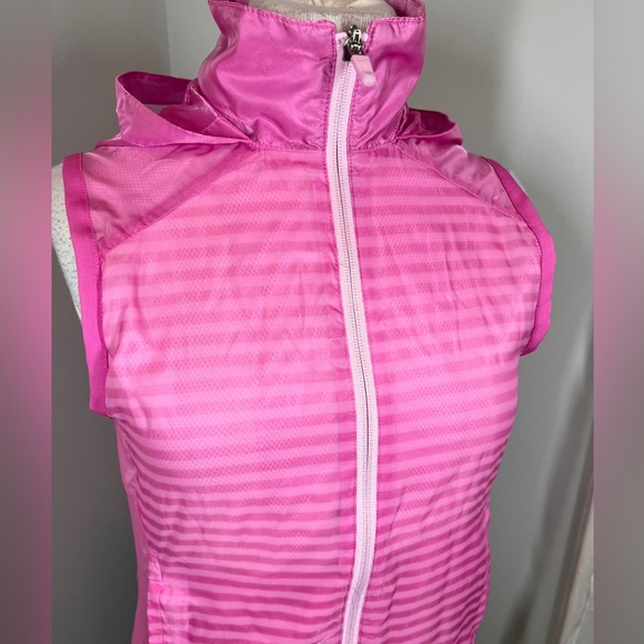 EUC Nike Golf Tour Performance Vest - Picture 3 of 13